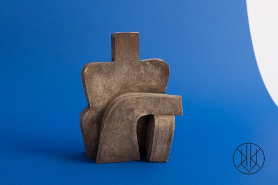 Miloslav Chlupáč: Sedící žena (model)