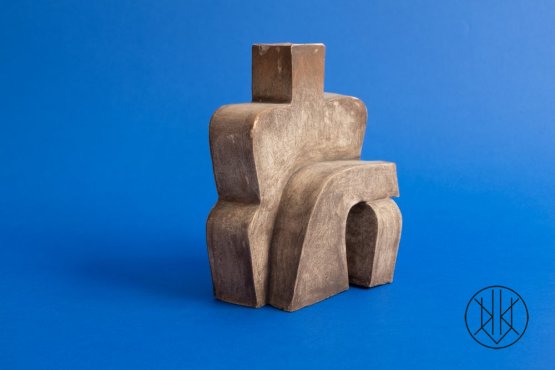 Miloslav Chlupáč: Sedící žena (model)