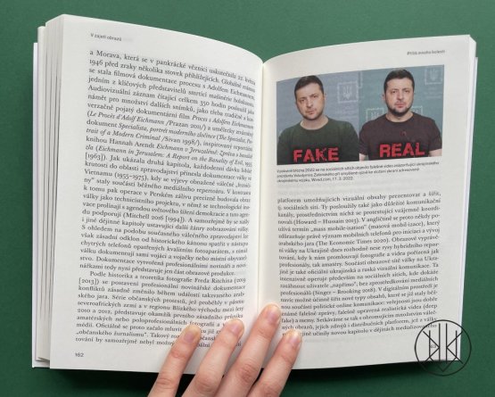 V zajetí obrazů. Vizuální politika 21. století