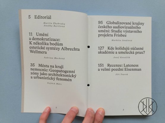 Sešit pro umění, teorii a příbuzné zóny 30/2021