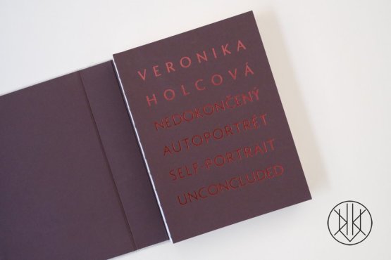 Veronika Holcová: Self-portrait unconcluded