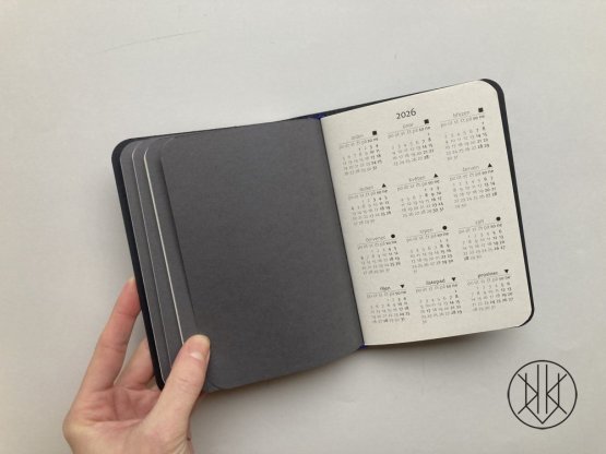 Diář na rok 2026 vyrobený v Lemniskátě