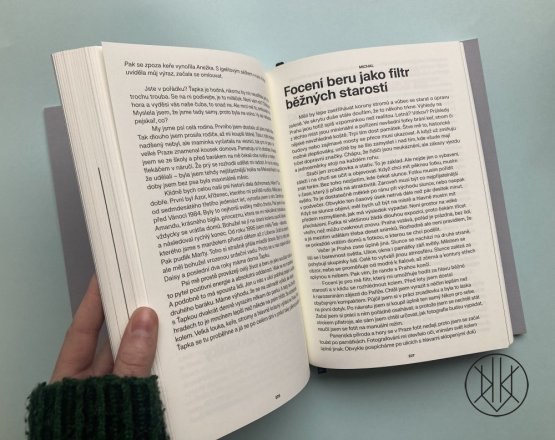 Antiprsa, zábradlí, trdelníky a to všechno okolo