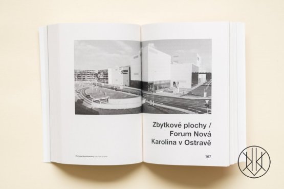 Milan Pitlach – Kniha textů /eseje o umění/