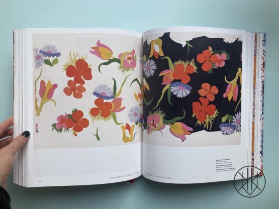 Book of Printed Fabrics. From the 16th Century Until Today