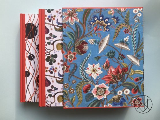 Book of Printed Fabrics. From the 16th Century Until Today