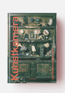 PŘEDPRODEJ: Kunstkamera