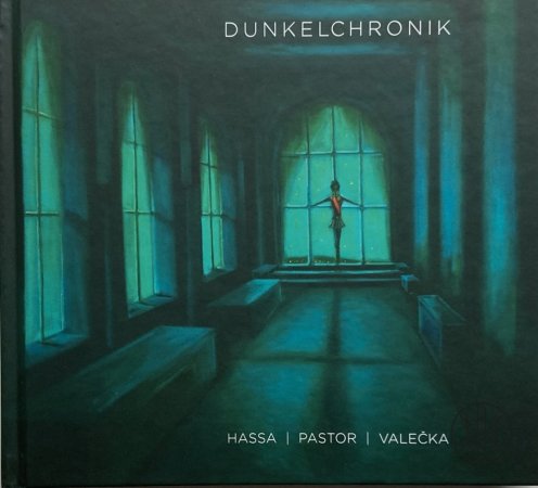 Temná komora/Dunkelchronik