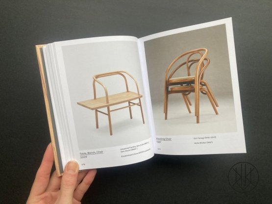 Chair: 500 Designs that Matter