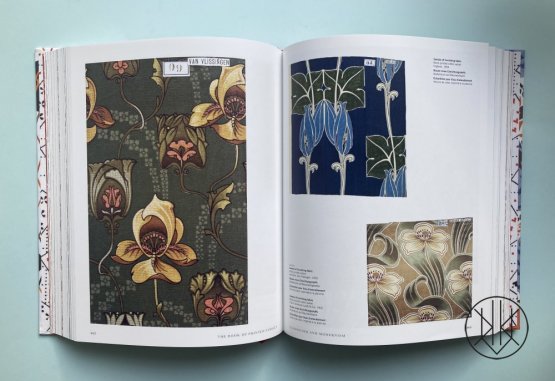 Book of Printed Fabrics. From the 16th Century Until Today